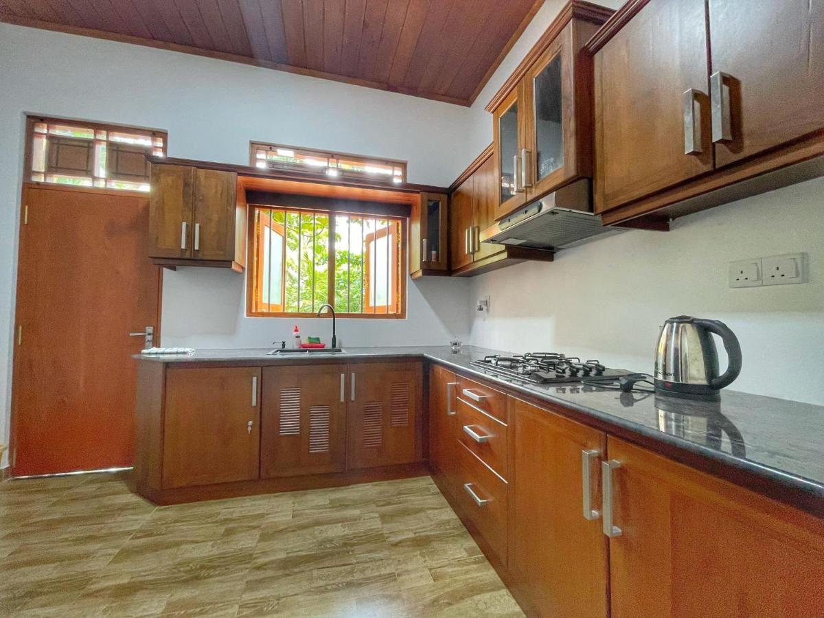Ceylon Serenity Villas 베루왈라 외부 사진