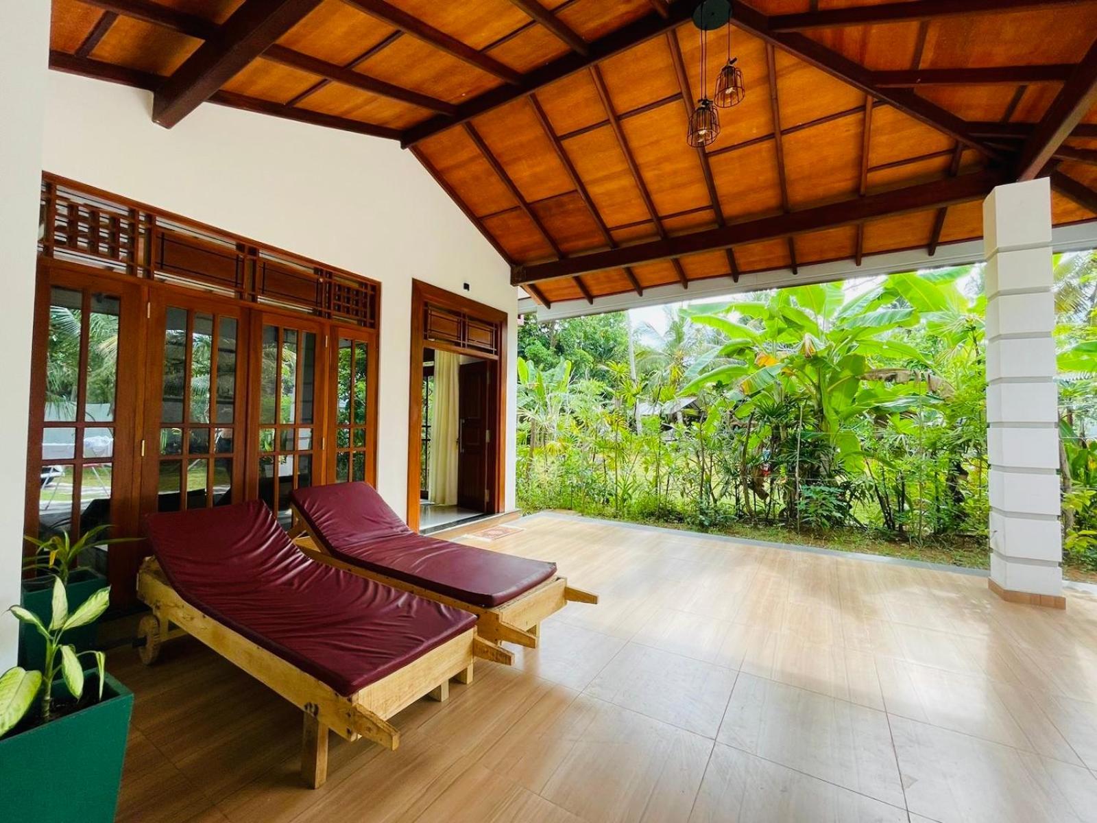 Ceylon Serenity Villas 베루왈라 외부 사진