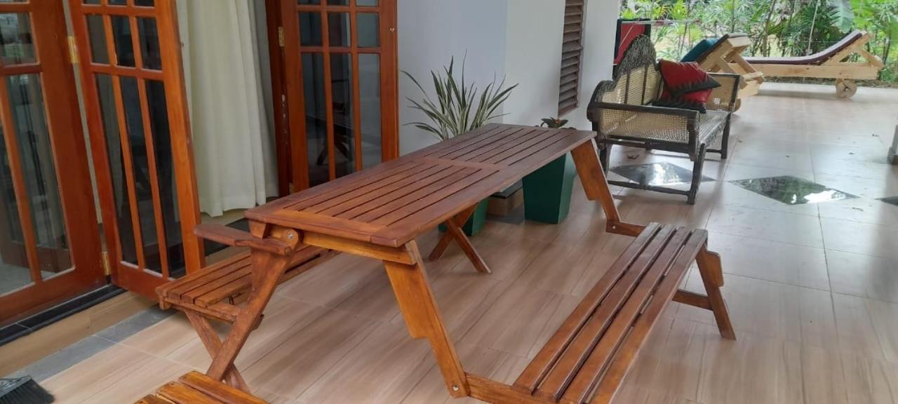 Ceylon Serenity Villas 베루왈라 외부 사진